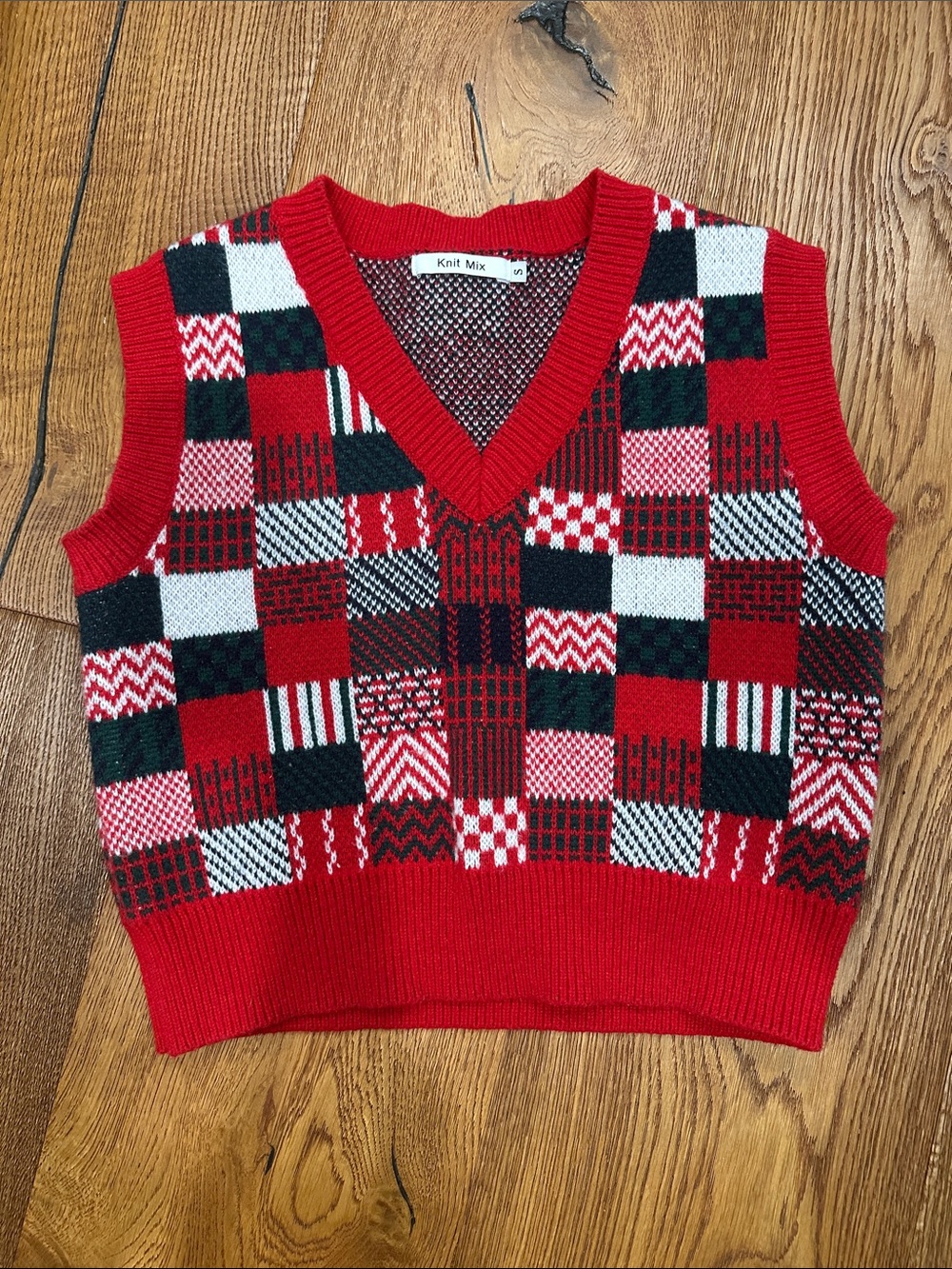 Casual red checkerboard patchwork Patterned V-Neck Sweater Vest - holidays